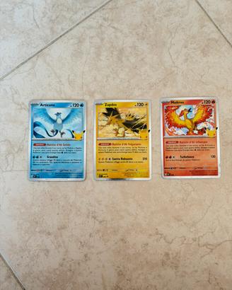 Trio promozionale 30 anniversario pokemon