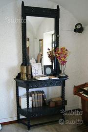 Specchiera e sedia spagnoli