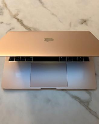 MacBook Air Apple 13 Retina Gold 2018 perfetto per