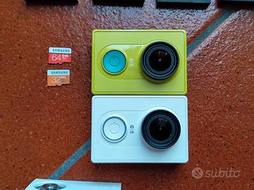 Coppia Yi Action Cam + accessori