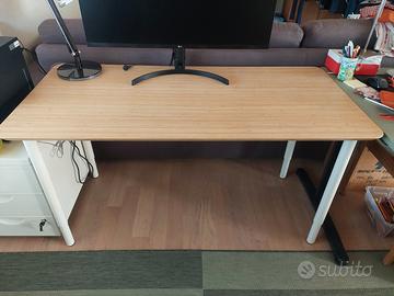 scrivania Ikea Anfallare / Olov