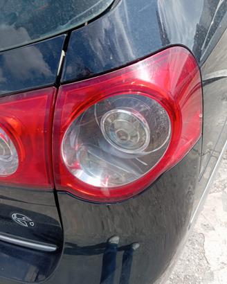 Fanale posteriore dx Volkswagen Passat anno 2007