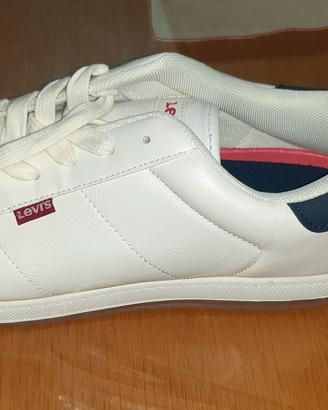 scarpe uomo levis nuove n. 46