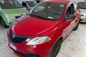 Lancia Ypsilon 1.2 69 CV 5 porte S&S Platinum