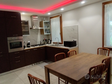 Appartamento Stanza Con utenze Comprese