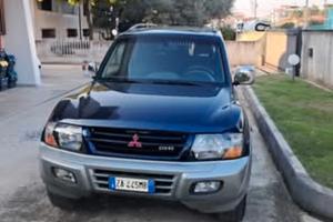 FUORISTRADA 4X4 MITSUBISHI PAJERO 32.DID 6V AUTOCA