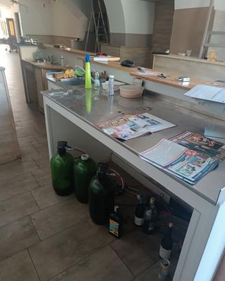Mobile bar di ingresso