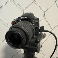 NIKON d3300 + obbiettivo e accessori