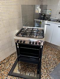 cucina con forno Hotpoint Ariston H6TMH2AF (X)  IT
