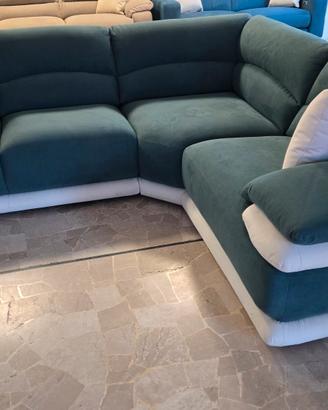 Divani lineari e angolari 