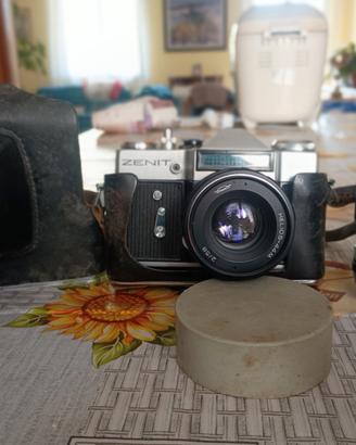 MACCHINA Fotografica ZENIT EM
