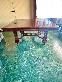 Tavolo antico allungabile in legno di fine ‘800