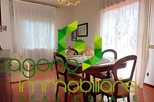 Villa con due appartamenti