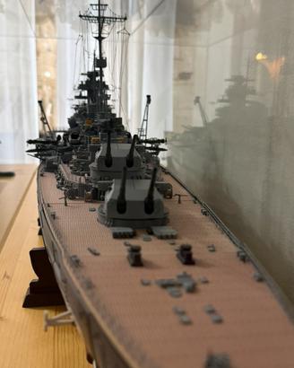 Modello Nave Bismarck Corazzata Scala 1:1250 Deagostini KZ01 Nuovo