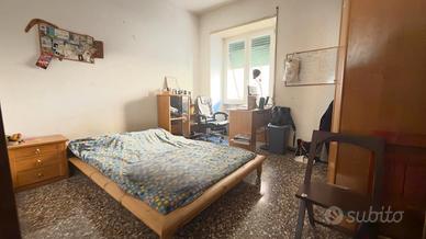 Stanza singola adiacenze piazza bologna