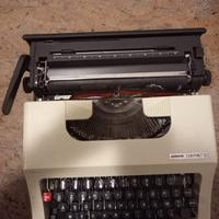 Macchina da scrivere