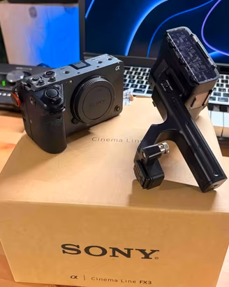 SONY FX3 + Maniglia Superiore XLR-H1