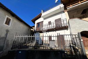 CASA SEMINDIPENDENTE A QUAGLIUZZO