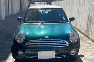 Mini Cooper R56 1.6 120 CV