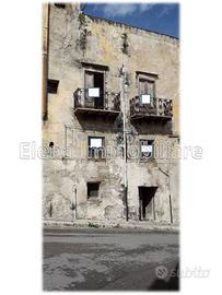 Appartamento di 300 m² con 4 locali a Castellammar