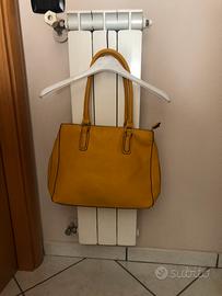 Borsa gialla