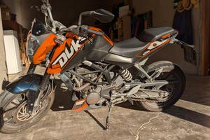 KTM 125 Duke targa RSM