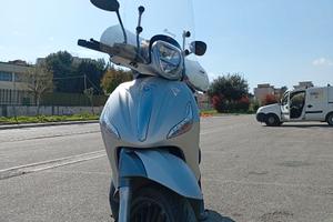 Beverly Sport 300 ABS/ASR 2018