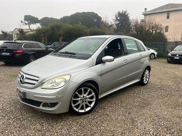 MERCEDES - Classe B - 180 CDI