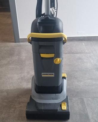 Lavapavimenti - Karcher Pro BR 30/4 Lavapavimenti