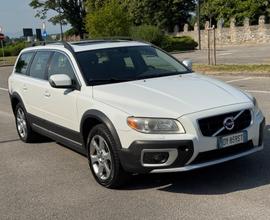 Volvo XC 70 2.4