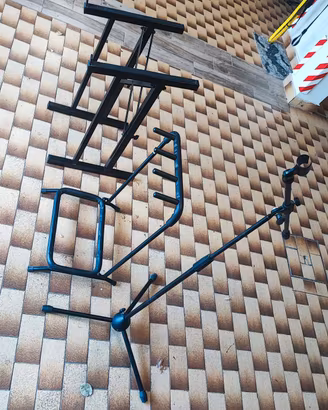 porta chitarra,porta tastiera/mixer,asta microfono