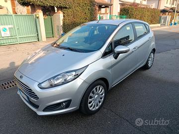 Ford Fiesta 1.5 TDCi 75CV 5 porte Business