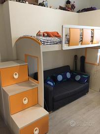 Letto a soppalco e scala