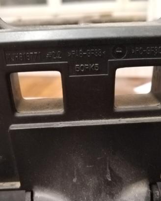 Supporto centrale tv Lg 50