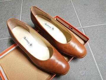 Décolleté scarpe con tacco basso Giorgia B. in ver