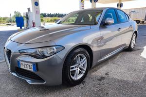 Alfa Romeo Giulia 2.2 diesel 100mila km