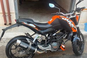 Moto KTM 125 