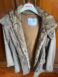 Parka da donna Pull & Bear con cappuccio