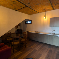 ALLOGGIO 40Mq + POSTO AUTO