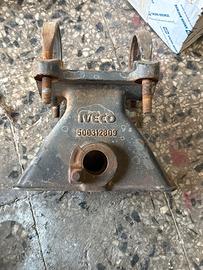 Campana di traino anteriore Iveco 75 80 100 120
