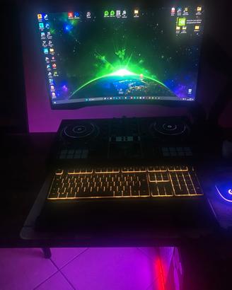 Postazione Gaming/ Producer Dj/ Working