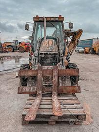 ESCAVATORE gommato Caterpillar- 442D