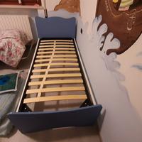 Struttura letto con rete a doghe