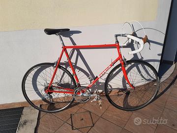 Serena bici da corsa anni 80 restaurata