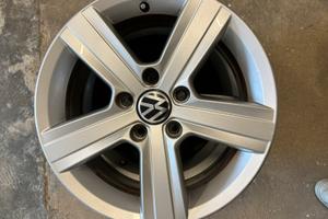 Cerchi in lega Volkswagen R16