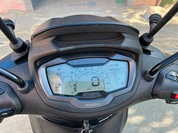 Piaggio Beverly 300S pari al nuovo