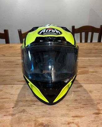 Casco da moto Airoh taglia S