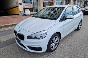 BMW 216d Active Tourer - Head-Up Display - Nav Pro