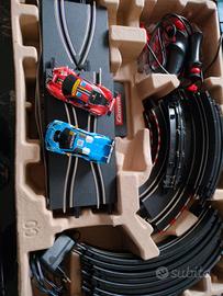 Carrera go Ferrari 488 vs Lamborghini pista elettr