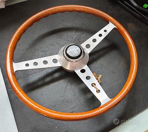 volante hellebore GTA per auto d'epoca